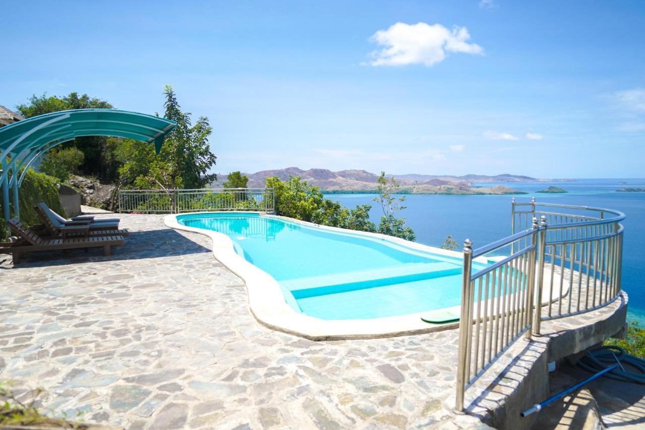 Theodor Hotel Labuan Bajo Exteriör bild